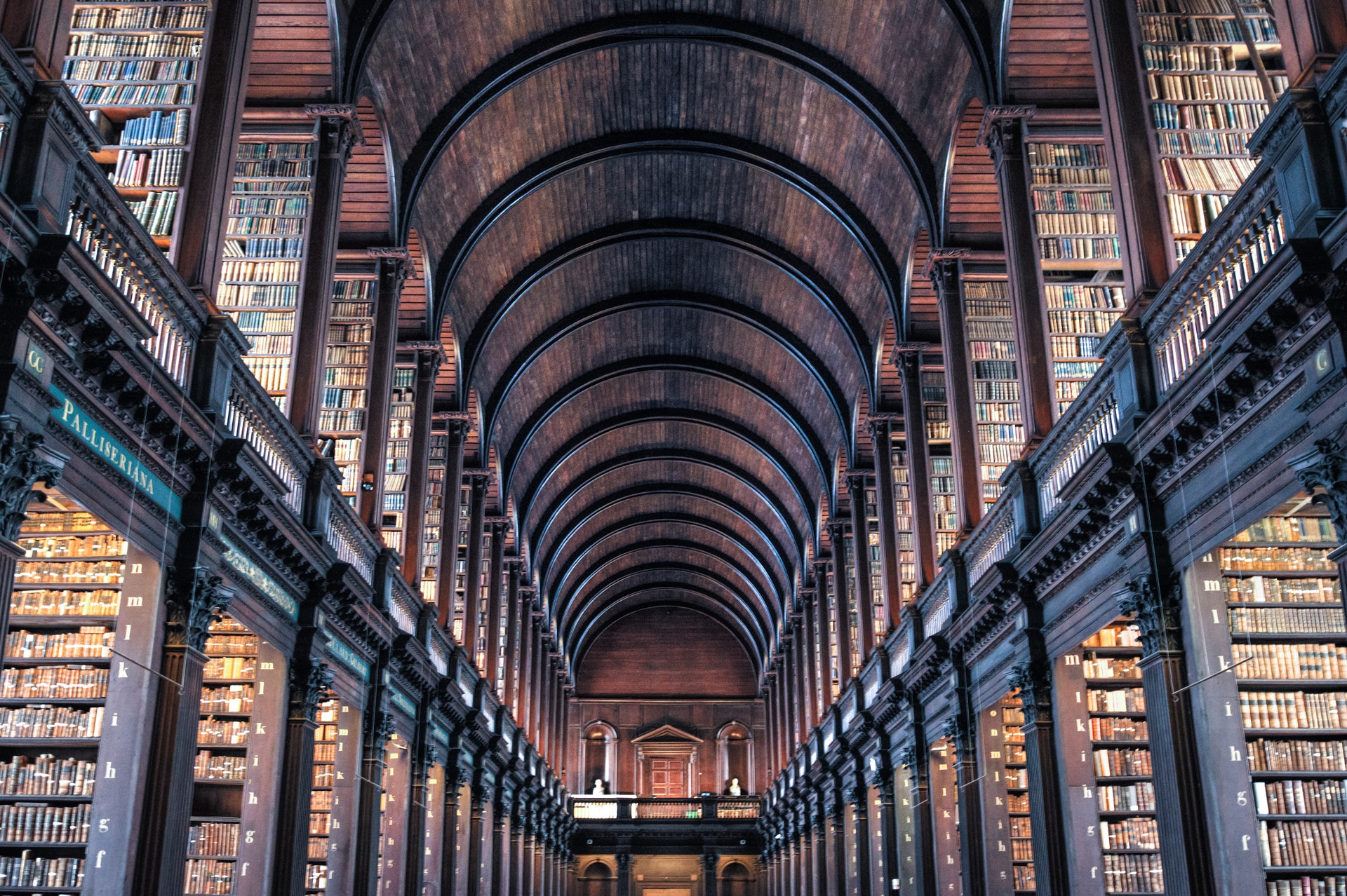 books-shelves-architecture-wood-442420